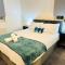 Detached Three Bedroom House in Ashford Secure Area - Kent