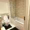 2BR Duplex in Salford MCR Sleeps4 See Apt video in Photos - Manchester