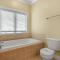 Diving Duck - Waterfront home w Hot tub & Boat dock & King Bed - Greenbackville