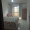Quarto Triplo Privado com Banheiro ao lado