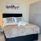 Two bed apartment by LURXURY STAYS - Leicester