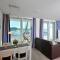 Apartment 1 "Nordlicht" - Blickrichtung Binnen- und Yachthafenoffenes Meer