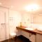 Apartment 24, Pier 24, Blickrichtung offene SeeBinnenhafen Nord
