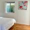 Guest room in Gungahlin