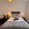 Franks Apt 4 - Roof Terrace - Sleeps 6 - Blackpool