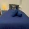 Cozy 3-Bed Caldecott Stays - Manchester
