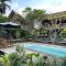 Tropical Wooden Bungalow, Private Garden & Private Pool
