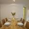 Ikia Luxury Homes