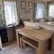 2 Bed Static Caravan sleeps 6 Saxmunham - Saxmundham