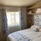 2 Bed Static Caravan sleeps 6 Saxmunham - Saxmundham