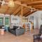 Rhyll Retreat with Water Views