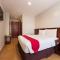MJ Hotel and Suites