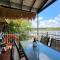 Barefoot Bungalow 23 Lake Bennett -private pontoon