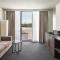 Holiday Inn Warwick Farm by IHG