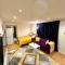 Nice flat with privet entrance - The Hyde