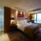 DW Hotel