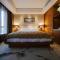 DW Hotel