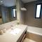 Luxury 2 bedroom villa pool beach gym access - Fudžajra
