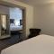 Quality Inn & Suites Everett - إيفريت