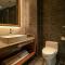 Nam Dat Hotel by DLecia Ha Long