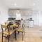 Spacious Studio- 20min to Central London - New Southgate
