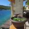 Sea side house for two in a wilderness