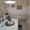 Sea side house for two in a wilderness - Vis