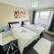 A Quiet Room in a Well Furnished Apartment Close to Gun Wharf Quays - 朴次茅斯