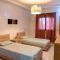 Two Bed Luxury Appt with air conditioning parking and pool - Marrakesch