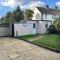 5 EnSuite Bedroom Home Near Heathrow & Business Hubs Ideal for Contractors! - Northolt
