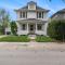 Private Hot Tub & Dundee Charm Close to Attractions - أوماها