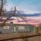 Cowboy Tub in Joshua Tree Open to 30 plus day Stays - Joshua Tree