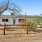 Cowboy Tub in Joshua Tree Open to 30 plus day Stays - Joshua Tree