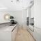 VayK - Luxurious 1bd Apartment with Beach access on Palm Jumeirah - Dubaj