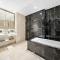 VayK - Luxurious 1bd Apartment with Beach access on Palm Jumeirah - Dubaj