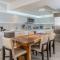 Oceanview Private Condo at 1 Hotel & Homes -1015