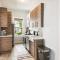 Chic & Modern - 35 Mins to NYC - Extended Stays - Jersey City