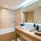 Oceanview Private Condo at 1 Hotel & Homes -906