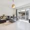 Bright and Airy 2BR, Family-Friendly with Pool and Gym - 迪拜