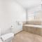 Cozy Designer 4 Bedrooms Home Near Local Shops