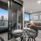 Restful CBD Park Views Retreat