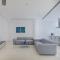 Beachfront Luxury Villa Glory