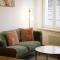 Capstay - Charleroi Capstay - Charleroi