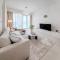 Brand new apartment in Canal Front Residence Wasl - 迪拜