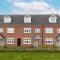 Alt-Stay Wakefield, Pinderfields General Hospital - 2x En-suites & King Size Beds - Parking - Fast Wi-Fi - Ideal For Contractors & Long Stays