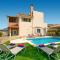 Villa Korini with swimming pool - Achlades