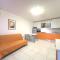Costa Azzurra Apartment