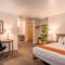 Inn At Moss Landing Point