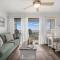Ocean Front Condo with Private Water Front Balcony - جزيرة هيلتون هيد