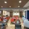 Holiday Inn Express & Suites Eden Prairie - Minneapolis by IHG